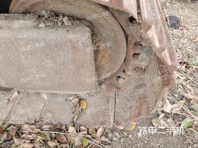 小臂整體左后（工作和回轉(zhuǎn)裝置）