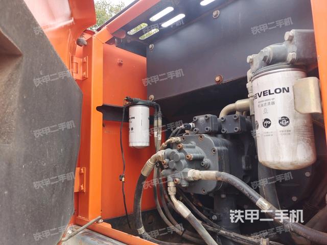 電瓶(大件艙室) 電瓶(大件艙室)