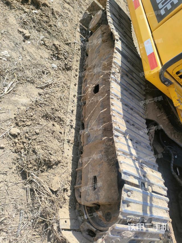 左側履帶整體?（行走機構）