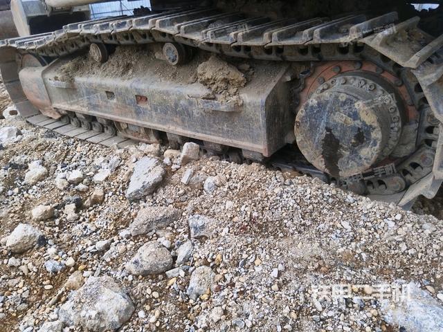 左側(cè)履帶整體?（行走機(jī)構(gòu)）