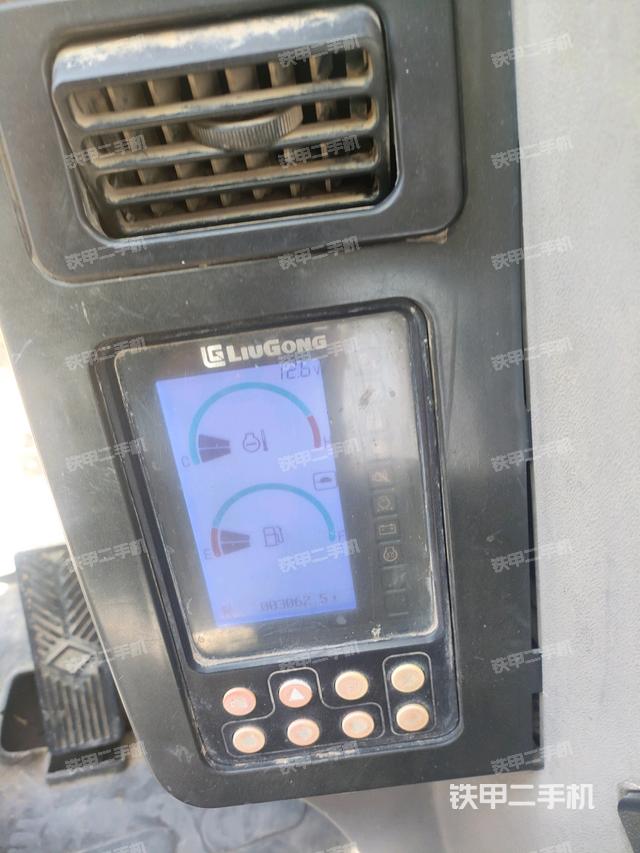 顯示屏?（駕駛室部分）