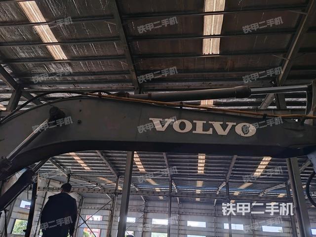 大臂整體?右側(cè)（工作和回轉(zhuǎn)裝置）