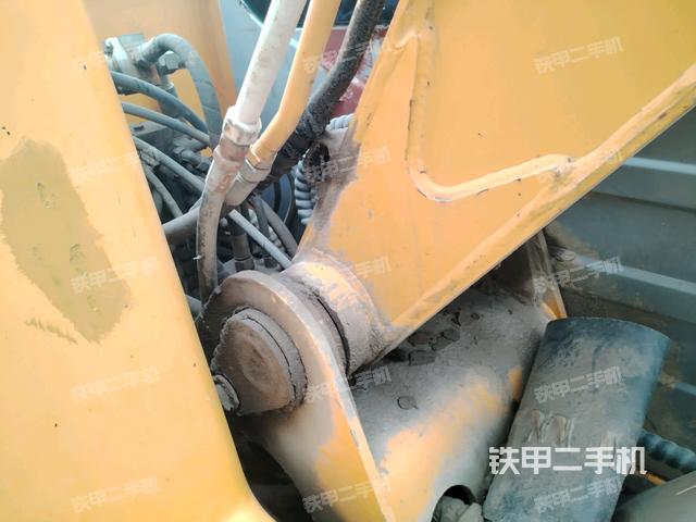 大臂根部?斜(工作和回轉(zhuǎn)裝置) 大臂根部?斜(工作和回轉(zhuǎn)裝置)