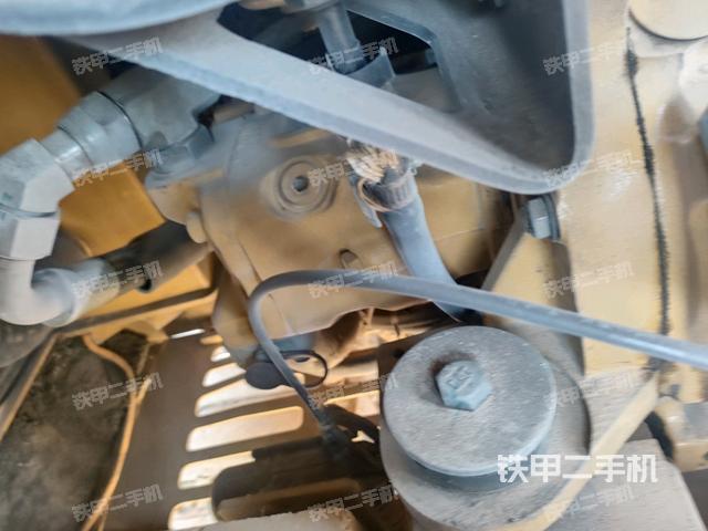液壓泵室(大件艙室) 液壓泵室(大件艙室)