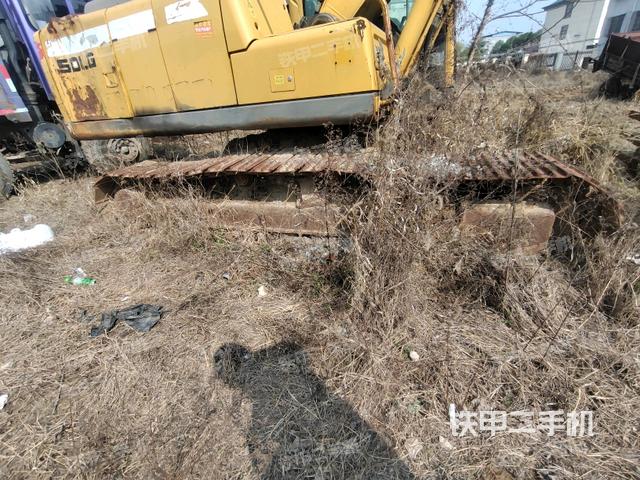 右側(cè)行走馬達(dá)蓋板(行走機(jī)構(gòu)) 右側(cè)行走馬達(dá)蓋板(行走機(jī)構(gòu))