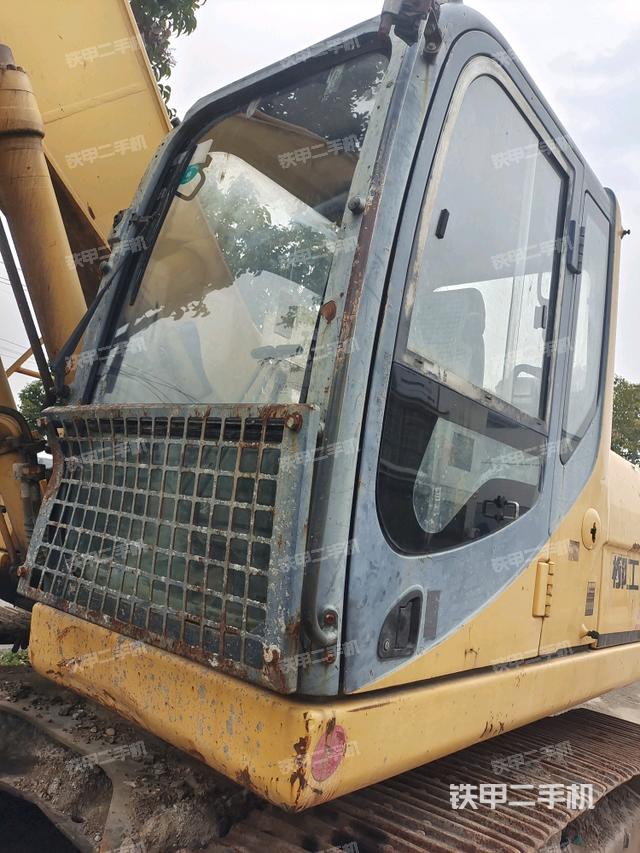 座椅左側(cè)控制臺(tái)/音響/含左手柄（駕駛室部分）