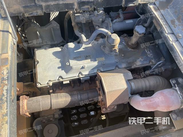 發(fā)動機整體俯視(整機外觀) 發(fā)動機整體俯視(整機外觀)