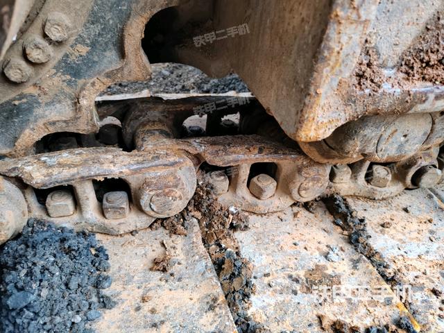 左導(dǎo)向輪（行走機(jī)構(gòu)）