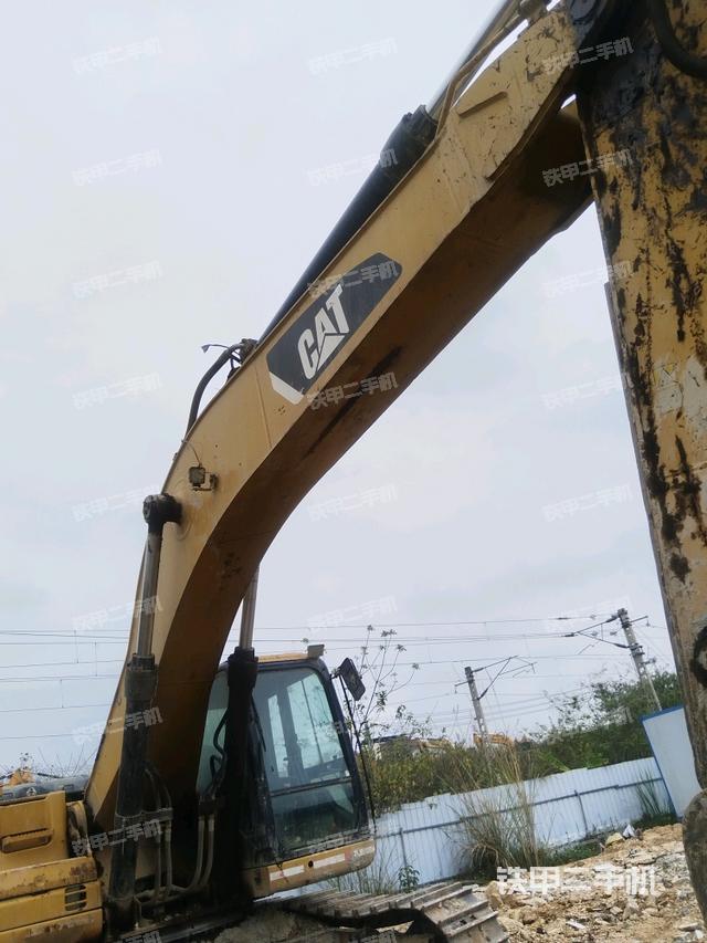 大臂整體?右側(cè)（工作和回轉(zhuǎn)裝置）