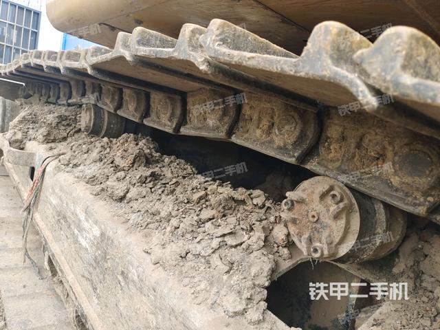 右侧履带整体（行走机构）