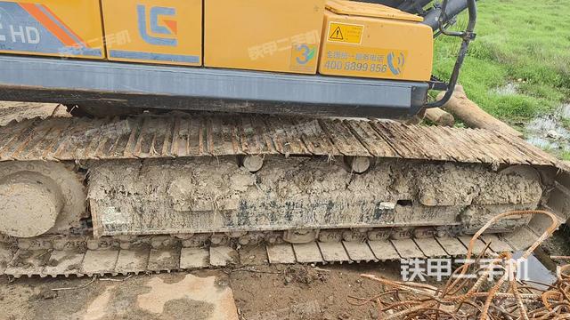 单侧履带整体（整机外观）