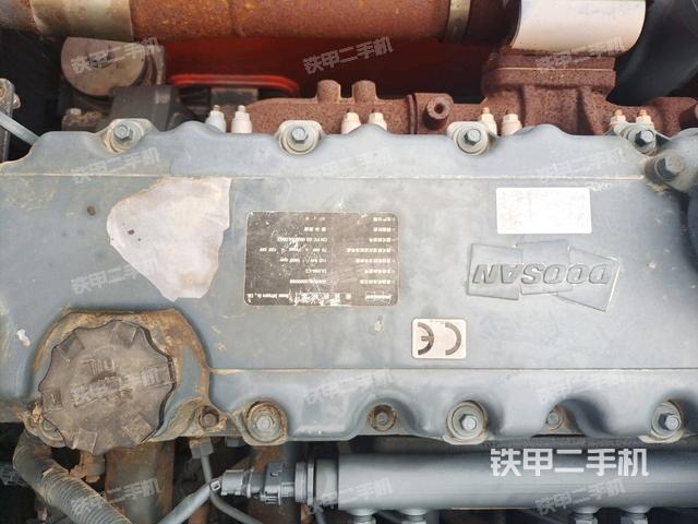 氣門室蓋螺絲特寫(上車部件) 氣門室蓋螺絲特寫(上車部件)