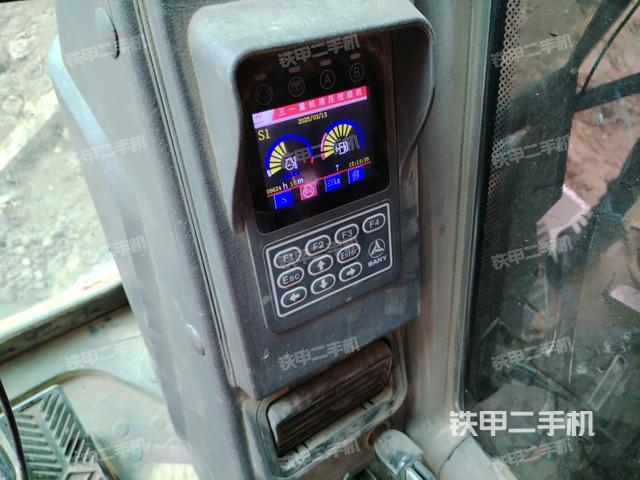 顯示屏?（駕駛室部分）