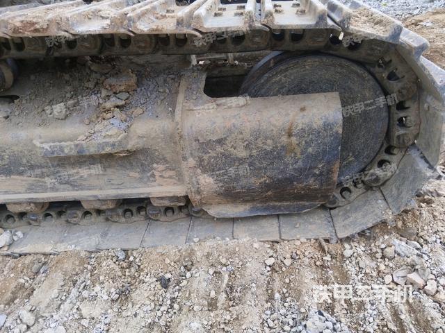 右導(dǎo)向輪（行走機(jī)構(gòu)）