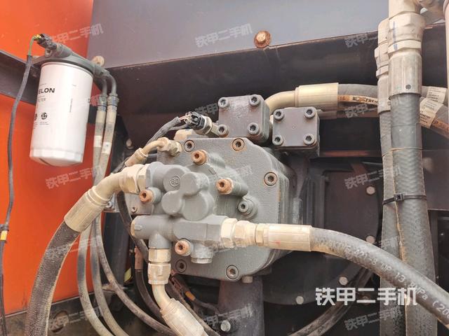 散熱器室(大件艙室) 散熱器室(大件艙室)