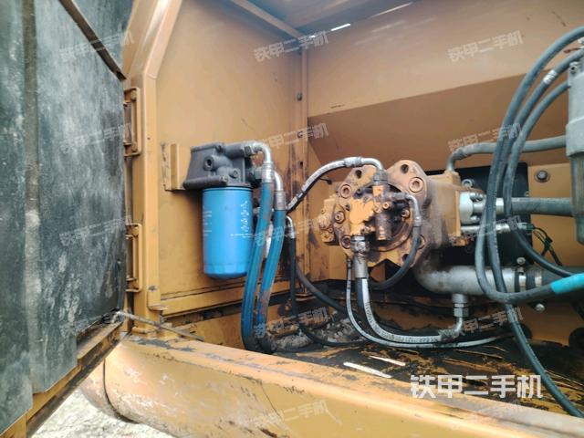 液压泵室（大件舱室）