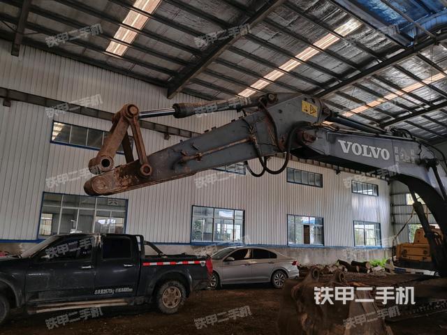 鏟斗45度（工作和回轉(zhuǎn)裝置）