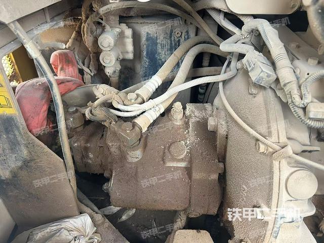 發(fā)動(dòng)機(jī)整體俯視（整機(jī)外觀）