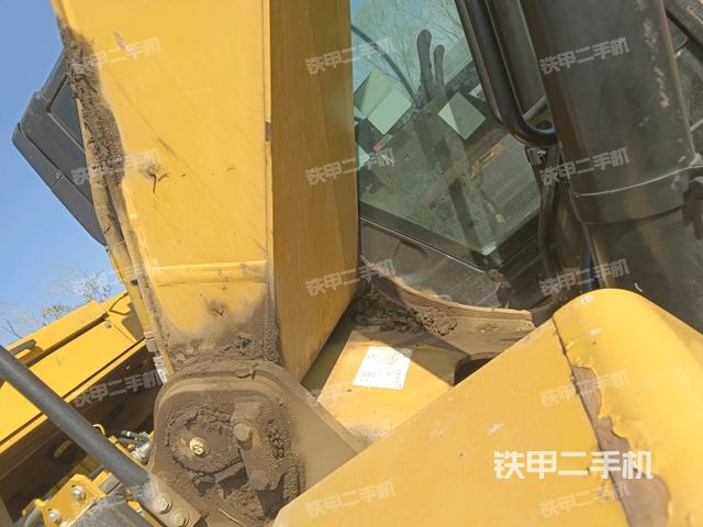 鏟斗45度(工作和回轉(zhuǎn)裝置) 鏟斗45度(工作和回轉(zhuǎn)裝置)