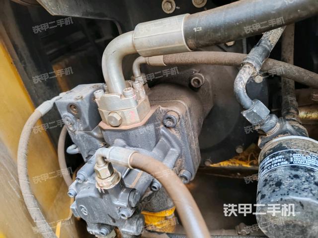 電瓶(大件艙室) 電瓶(大件艙室)