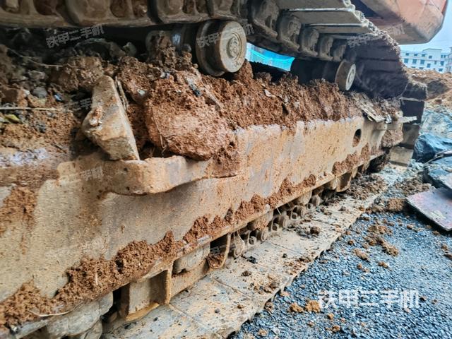 左托鏈輪和鏈筋（行走機(jī)構(gòu)）