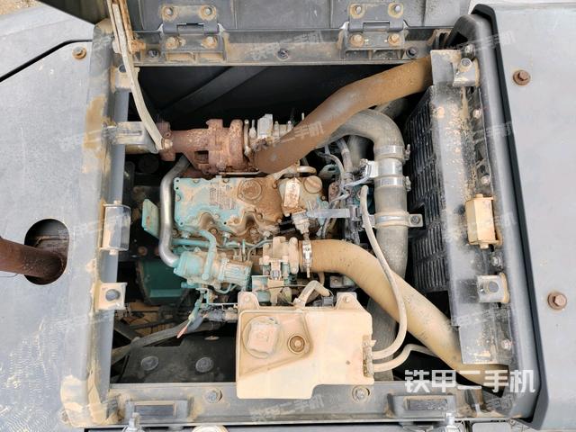 水箱+風(fēng)扇特寫(上車部件) 水箱+風(fēng)扇特寫(上車部件)