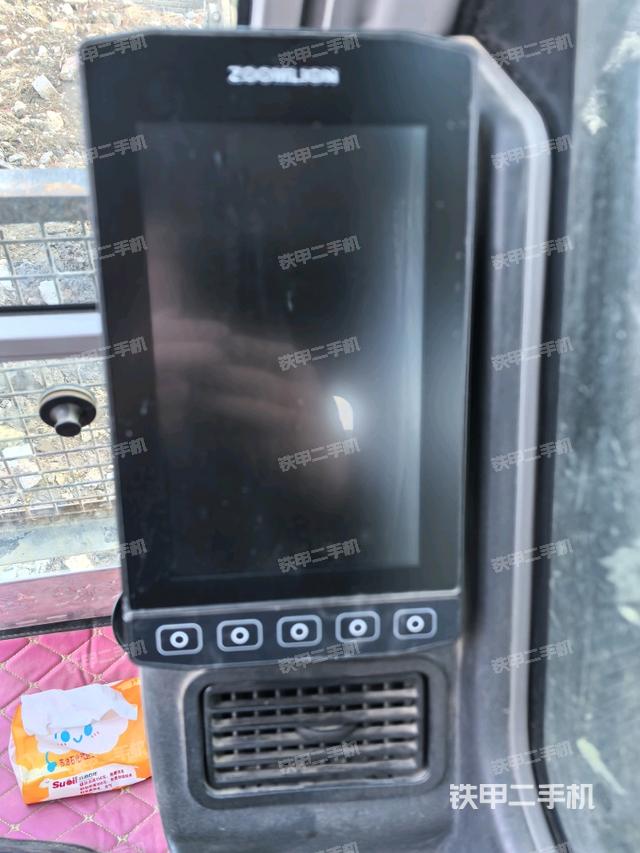顯示屏?(駕駛室部分) 顯示屏?(駕駛室部分)
