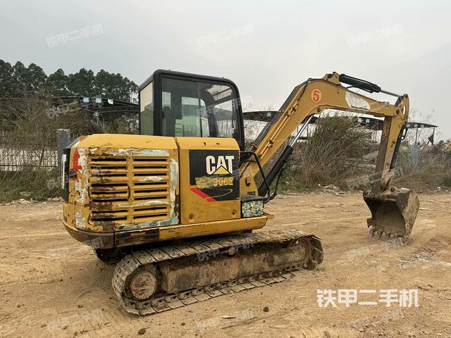 整机右后45°（整机外观）