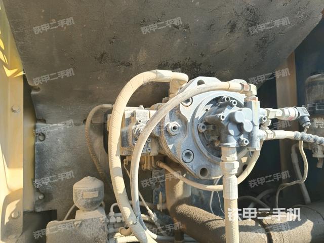 液壓泵斜45?左（大件艙室）