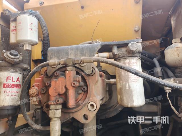 電瓶（大件艙室）