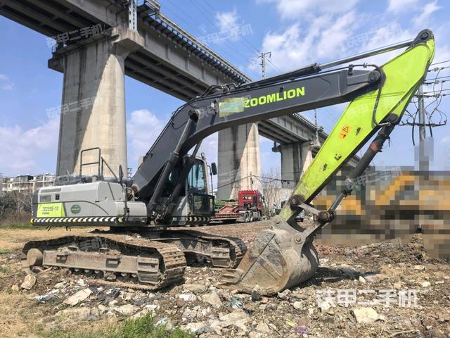 右前45(整機(jī)外觀) 右前45(整機(jī)外觀)