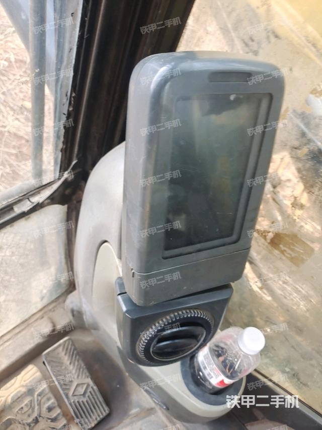 座椅后部（駕駛室部分）