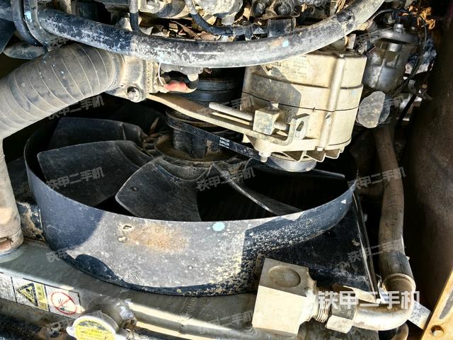 水箱+風(fēng)扇特寫(上車部件) 水箱+風(fēng)扇特寫(上車部件)