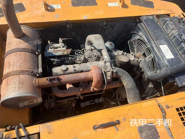 發(fā)動(dòng)機(jī)整體俯視(整機(jī)外觀) 發(fā)動(dòng)機(jī)整體俯視(整機(jī)外觀)