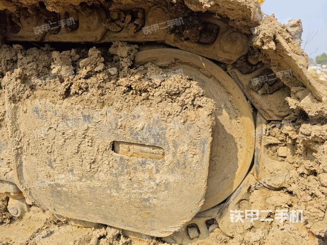 左驅(qū)動(dòng)輪(行走機(jī)構(gòu)) 左驅(qū)動(dòng)輪(行走機(jī)構(gòu))