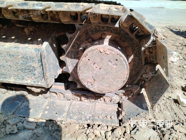 右驅(qū)動(dòng)輪(行走機(jī)構(gòu)) 右驅(qū)動(dòng)輪(行走機(jī)構(gòu))