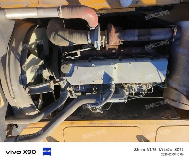 发动机整体俯视（整机外观）