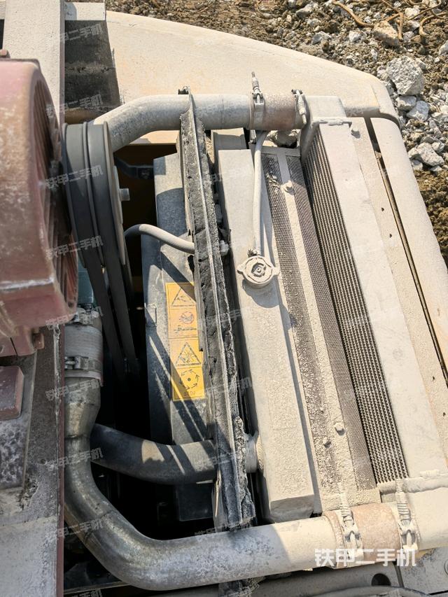 水箱+風(fēng)扇特寫(上車部件) 水箱+風(fēng)扇特寫(上車部件)