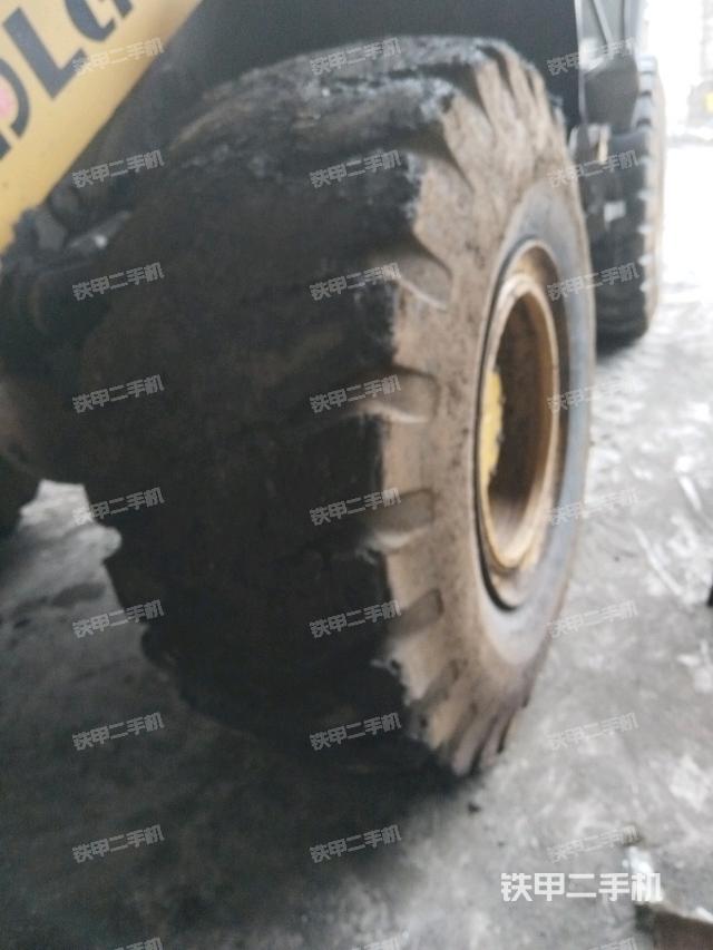 左前輪（行走機構）