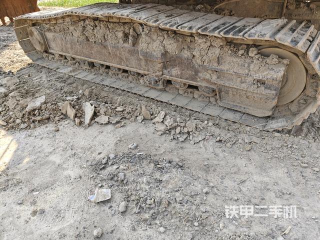 右側(cè)行走馬達(dá)蓋板（行走機(jī)構(gòu)）