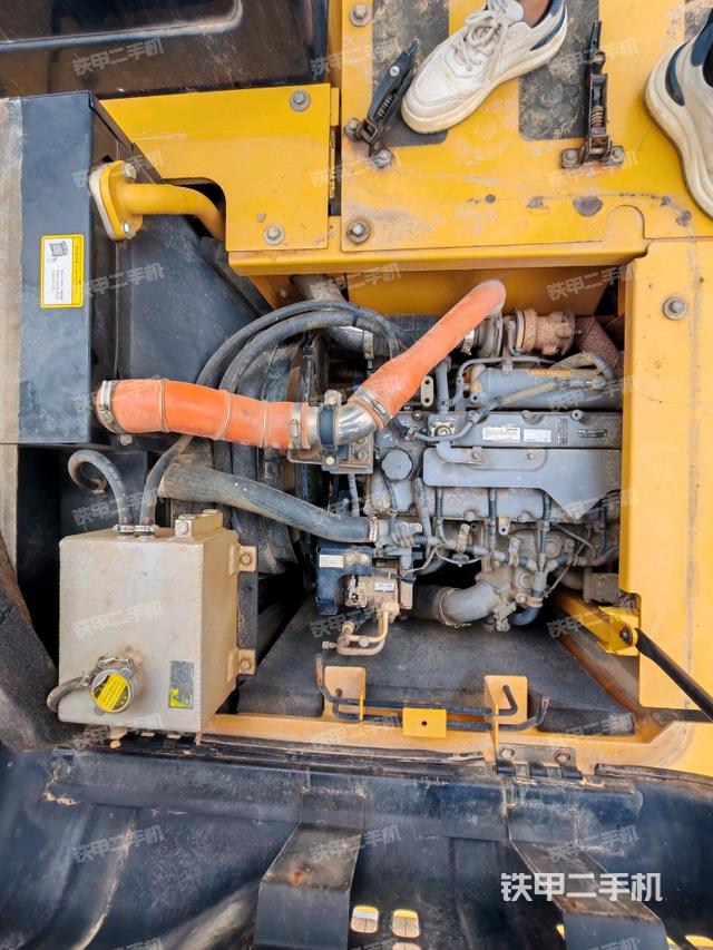 發(fā)動(dòng)機(jī)整體俯視（整機(jī)外觀）