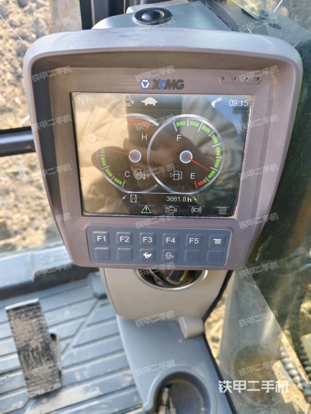 小時(shí)表（駕駛室部分）