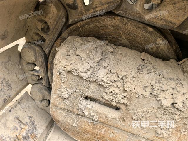 右驅(qū)動輪(行走機構(gòu)) 右驅(qū)動輪(行走機構(gòu))