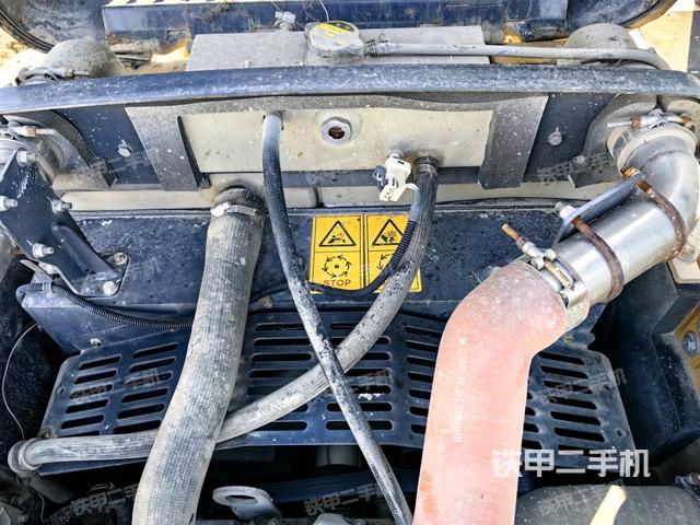 水箱+風(fēng)扇特寫(上車部件) 水箱+風(fēng)扇特寫(上車部件)