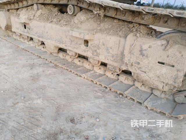 左驅(qū)動(dòng)輪（行走機(jī)構(gòu)）