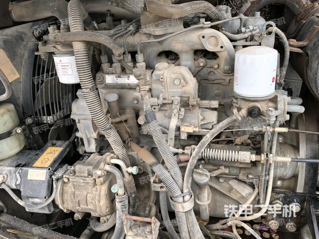 發(fā)動機室(上車部件) 發(fā)動機室(上車部件)