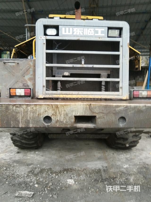 正后方（整機外觀）