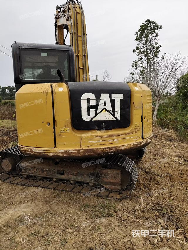 驾驶室整体（整机外观）