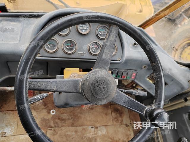 驾驶室操作台（整机外观及大件）