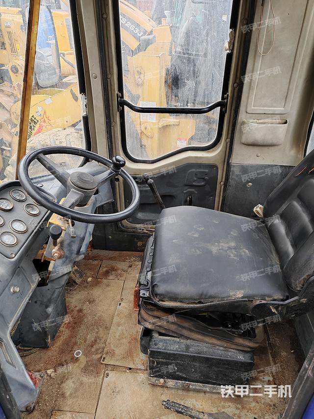 驾驶室工作台（整机外观及大件）